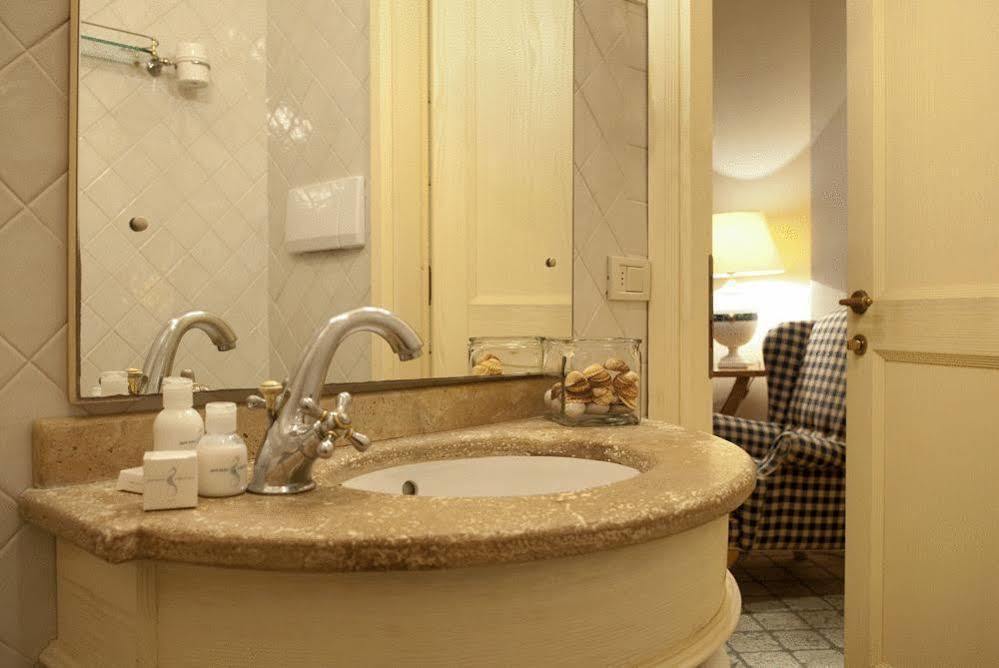 Park Hotel Zibellino カスティリオーネ・デッラ・ペスカーイア エクステリア 写真